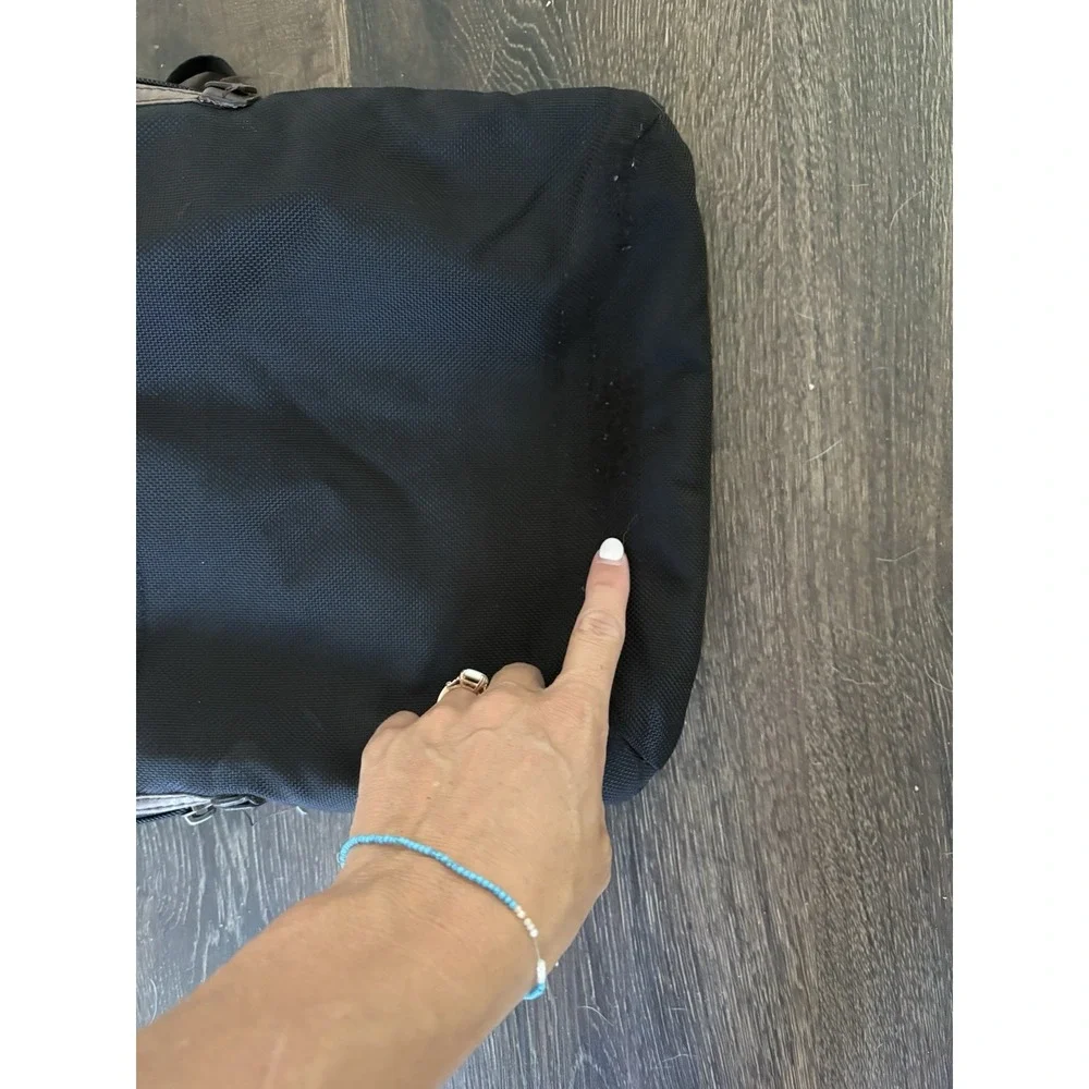TUMI Alpha Bravo Annapolis Zip Flap Crossbody Messenger Bag Nylon/Leather Trim
